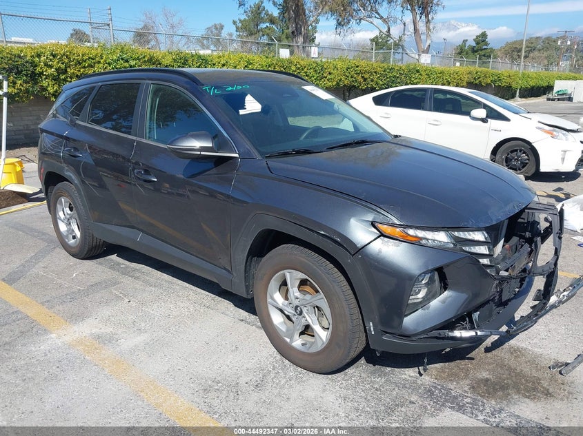 2022 Hyundai Tucson Sel