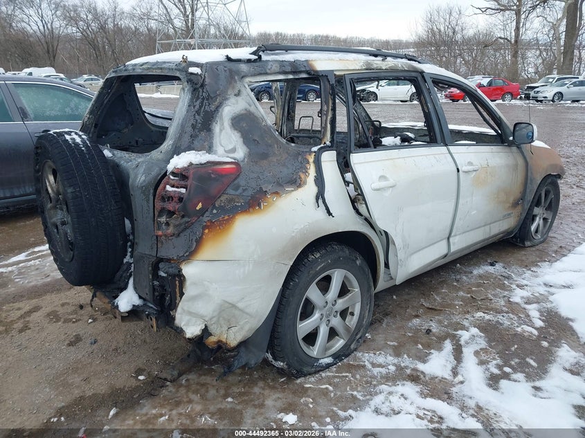 2008 TOYOTA RAV4 auction photo 4