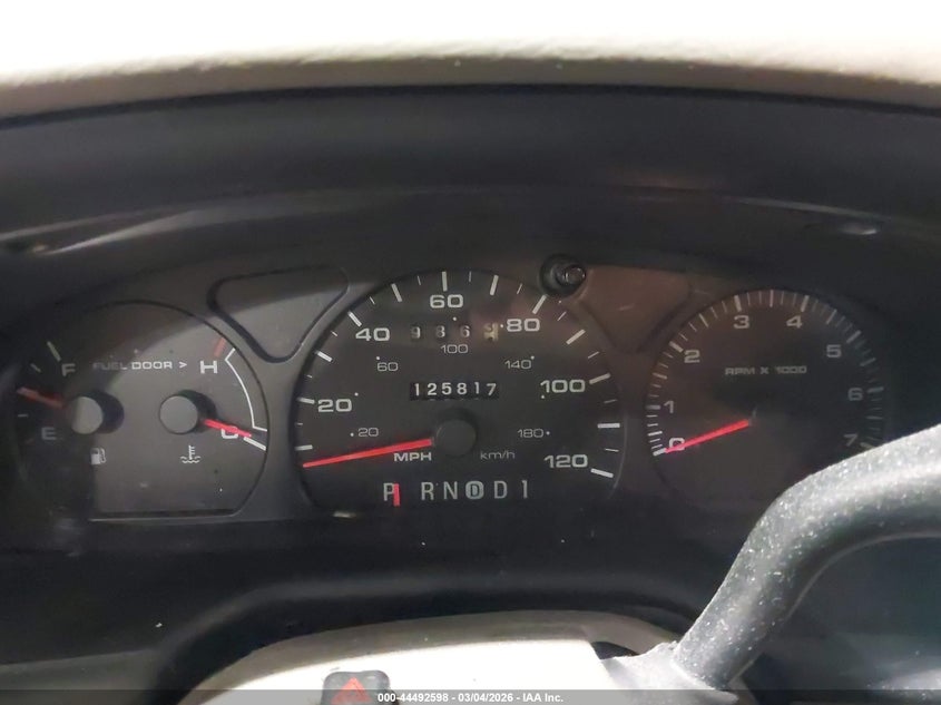 2001 FORD TAURUS auction photo 7