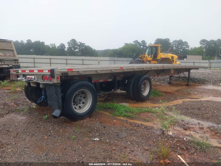 2013 REITNOUER FLATBED SEMI TRAILER auction photo 4