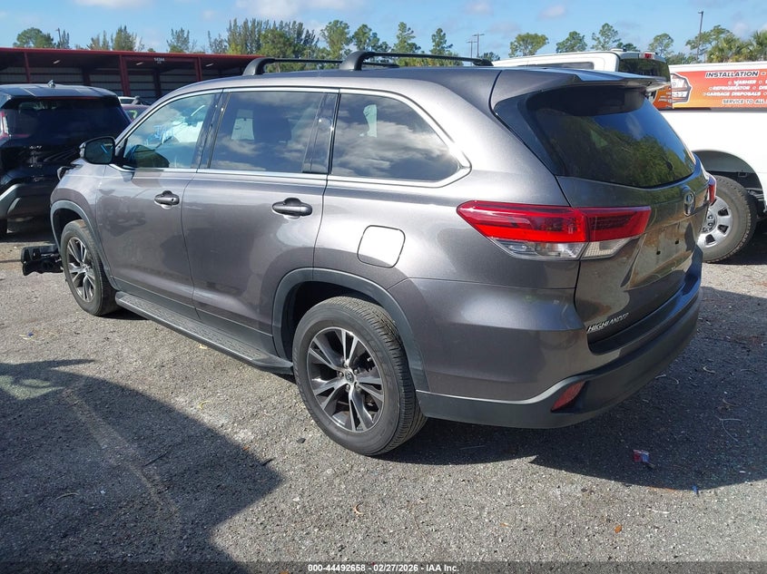 2019 Toyota Highlander Le