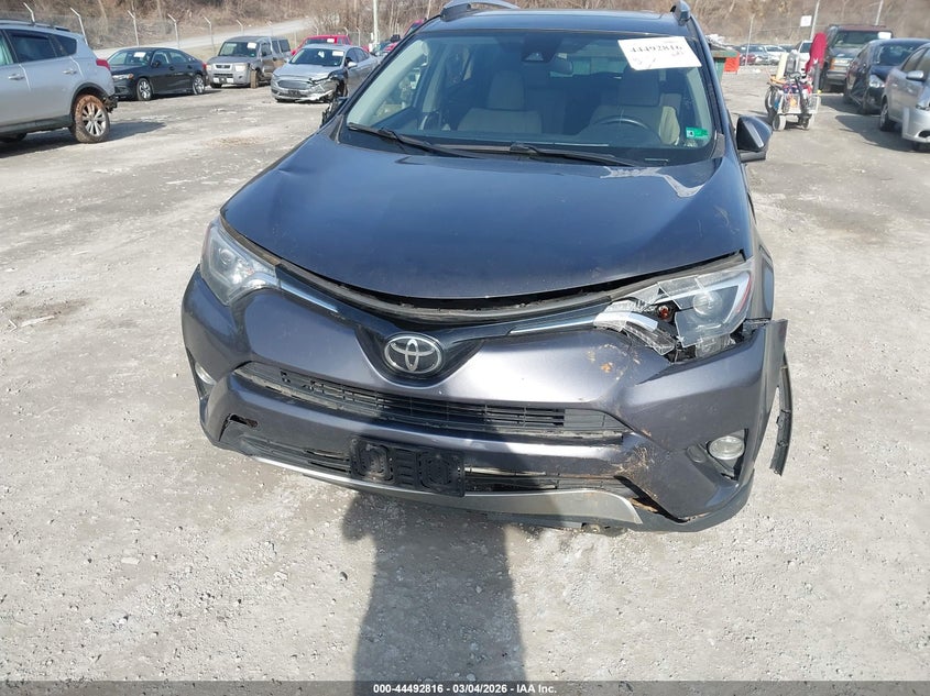 2017 Toyota Rav4 Xle VIN: JTMWFREV4HJ123386 Lot: 44492816