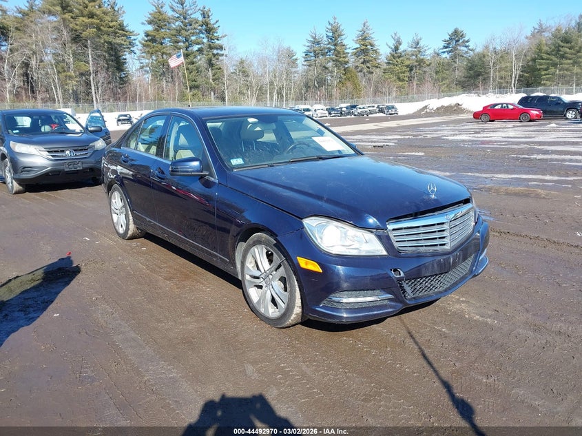 2012 Mercedes-Benz C 300 Luxury 4Matic