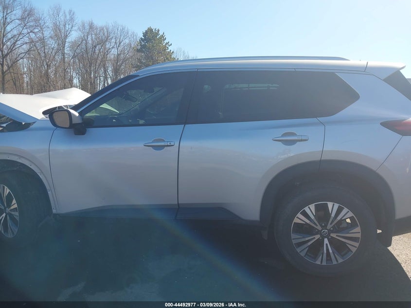 VIN 5N1AT3BB0MC784028 2021 NISSAN ROGUE SV INTELLIGENT AWD