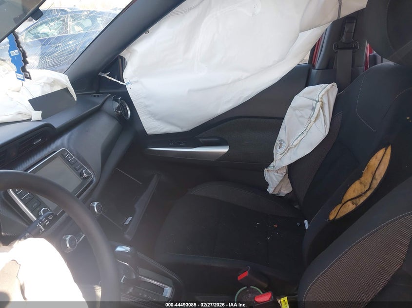 2019 Nissan Kicks Sv