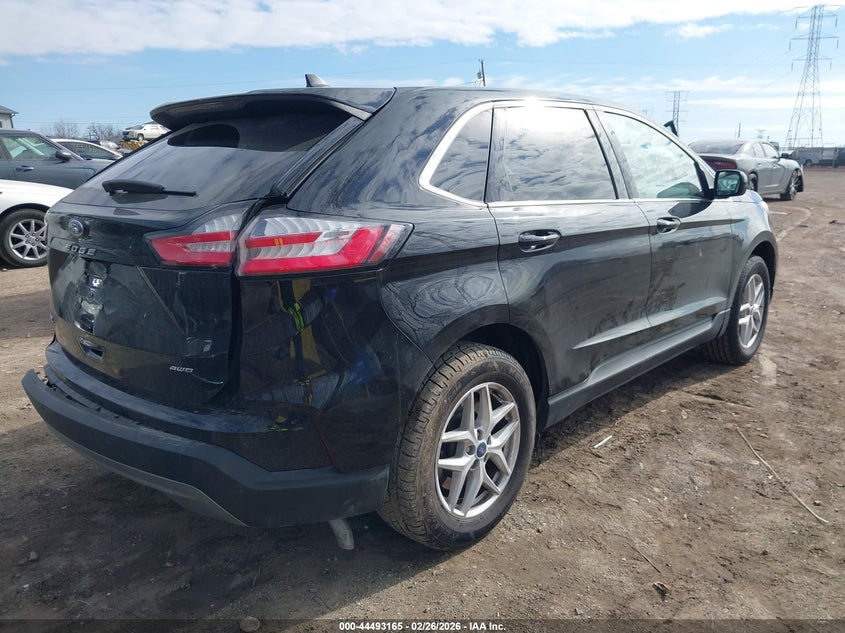 2022 Ford Edge Sel