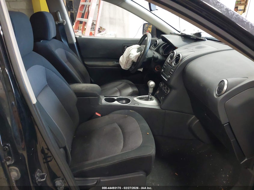 2013 Nissan Rogue Sv