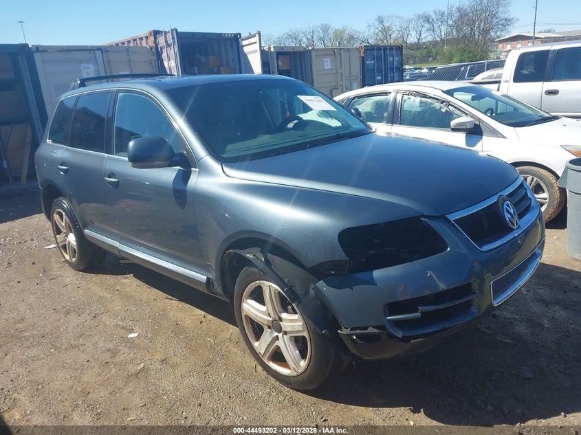2005 Volkswagen Touareg V8