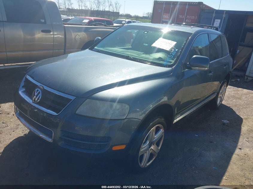 2005 Volkswagen Touareg V8