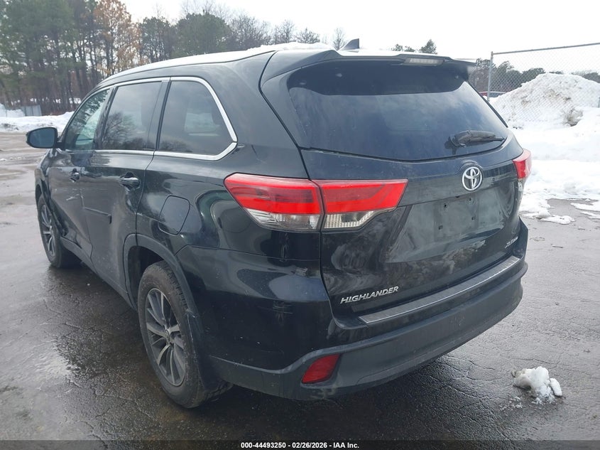 2017 Toyota Highlander Xle