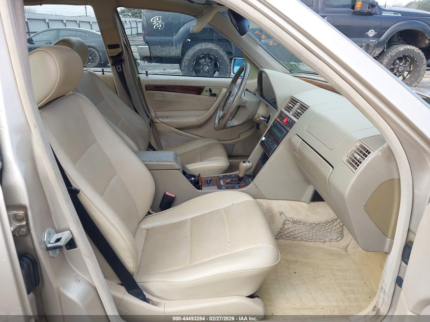 2000 Mercedes-Benz C 280