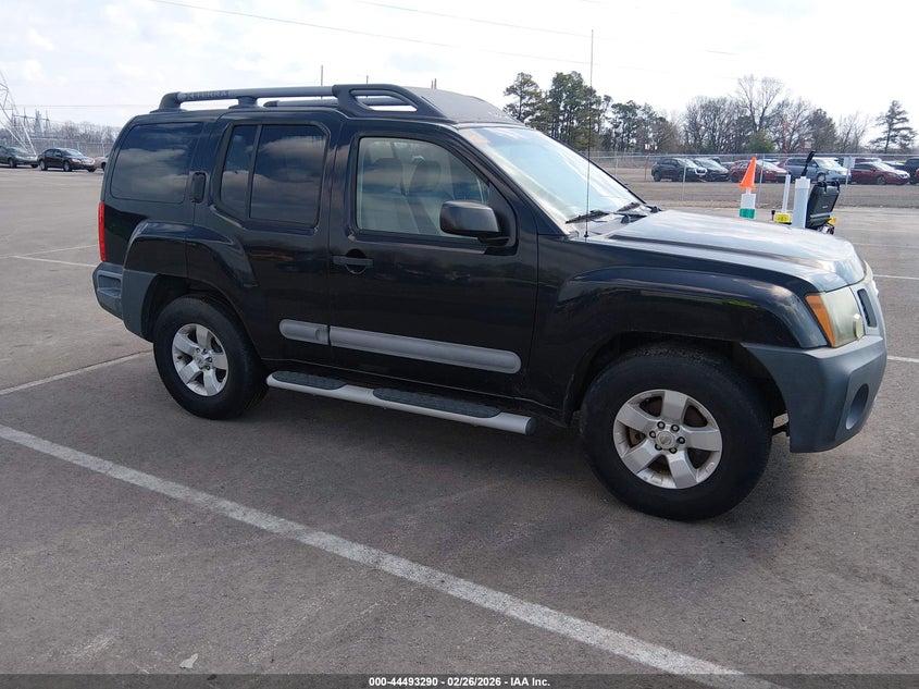 2011 Nissan Xterra S