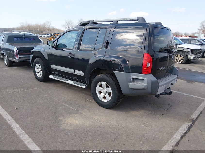 2011 Nissan Xterra S