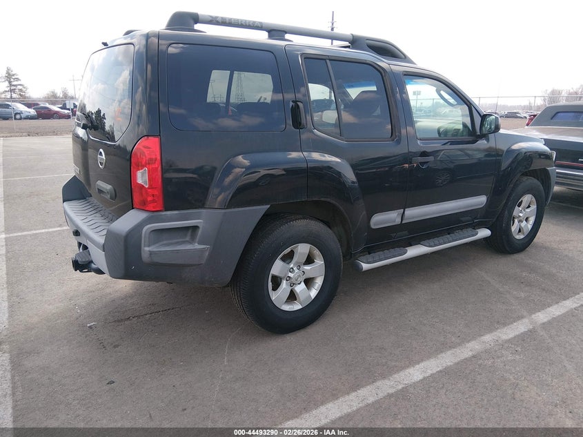 2011 Nissan Xterra S