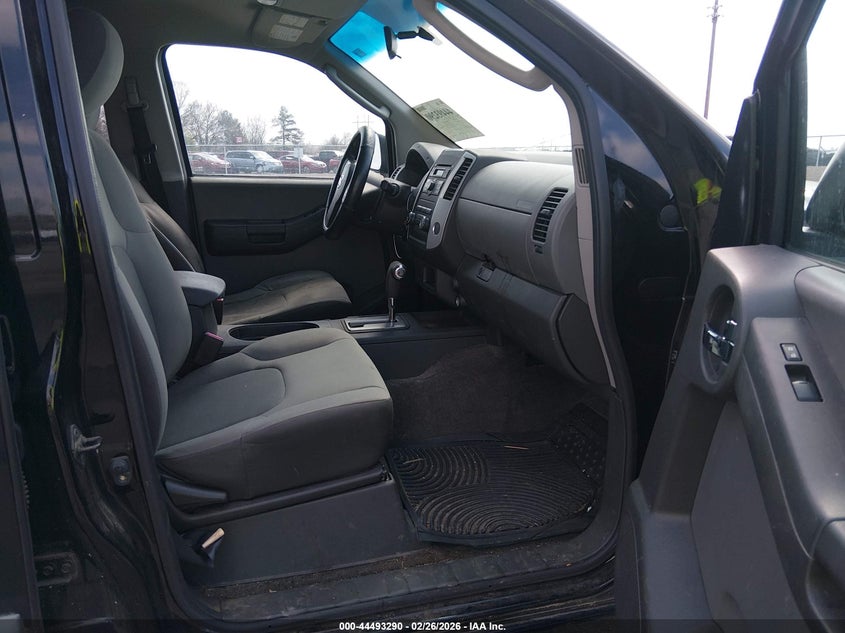 2011 Nissan Xterra S