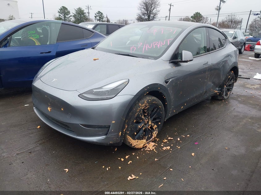 2024 Tesla Model Y Long Range Dual Motor All-Wheel Drive