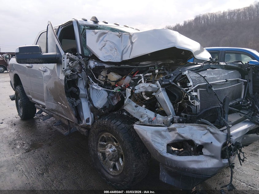 2022 Ram 2500 Big Horn 4X4 6'4 Box