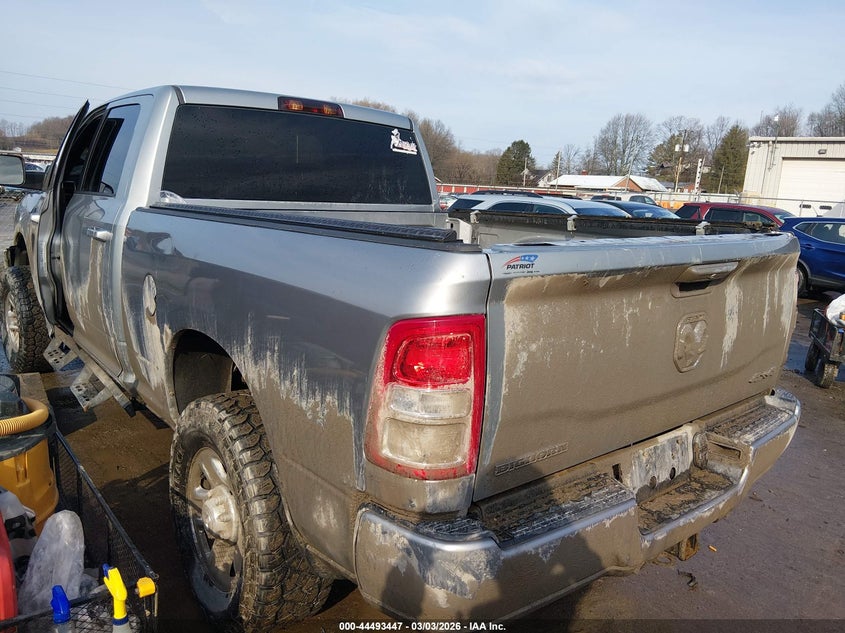 2022 Ram 2500 Big Horn 4X4 6'4 Box