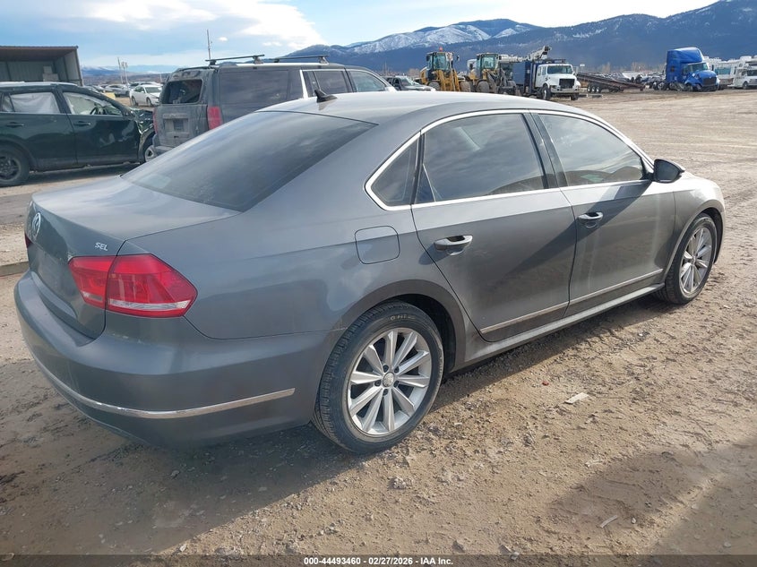 2012 Volkswagen Passat 2.5L Sel Premium