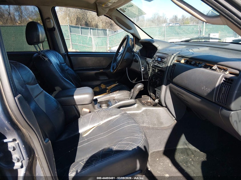 2004 Jeep Grand Cherokee Laredo