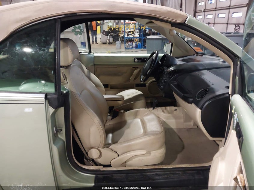 2009 Volkswagen New Beetle 2.5L