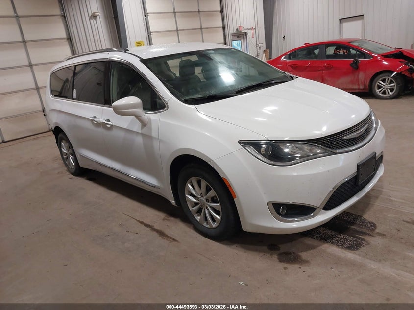 2019 Chrysler Pacifica Touring L