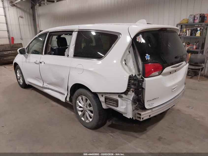 2019 Chrysler Pacifica Touring L