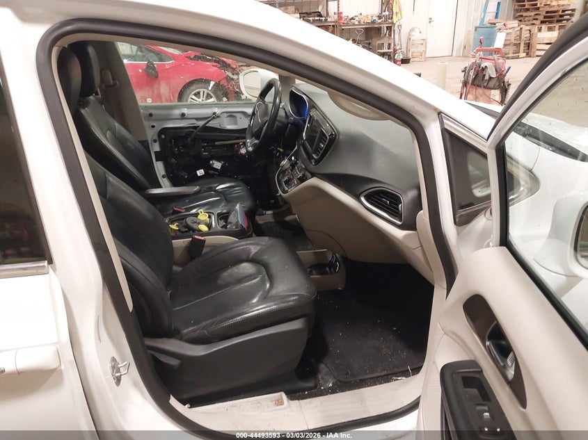 2019 Chrysler Pacifica Touring L