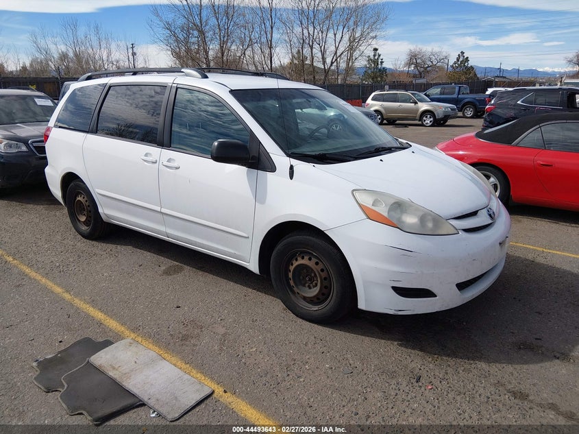 2009 Toyota Sienna Le