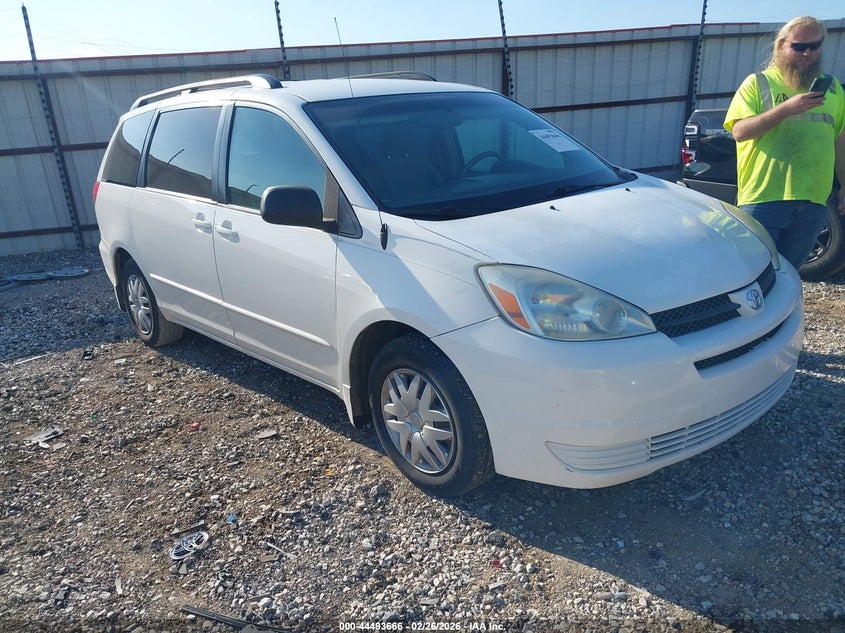 2005 Toyota Sienna Le