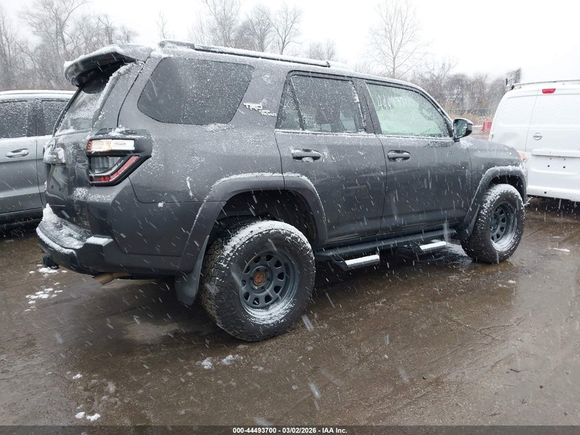 2022 Toyota 4Runner Trd Off Road