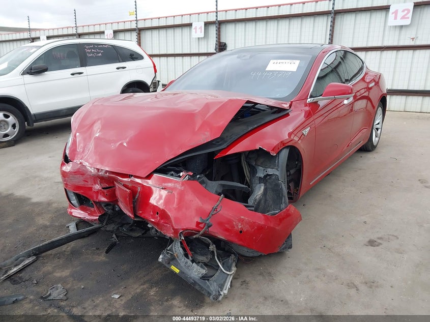 Vin: 5yjsa1e13gf147194, lot: 44990444, tesla model s 60/70/75/85 20162