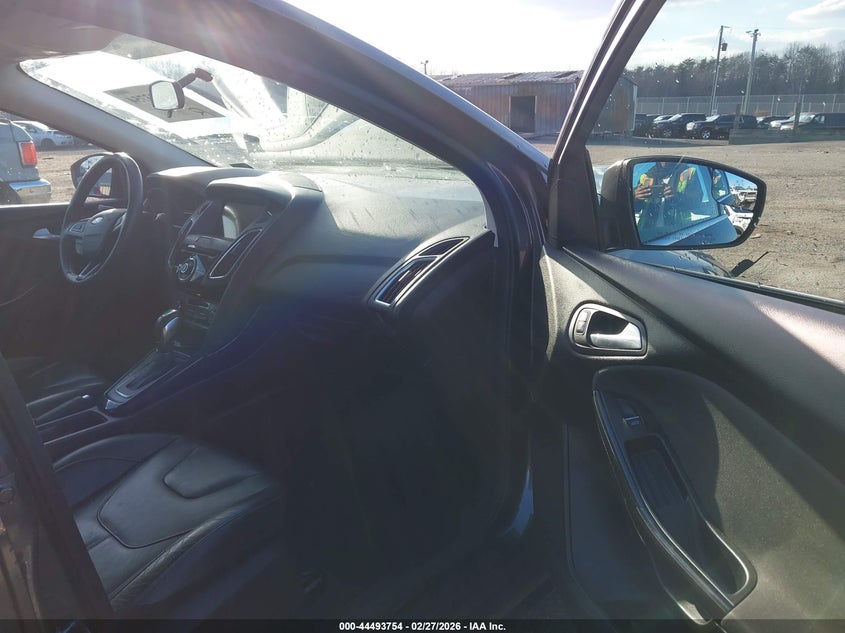 2016 Ford Focus Titanium