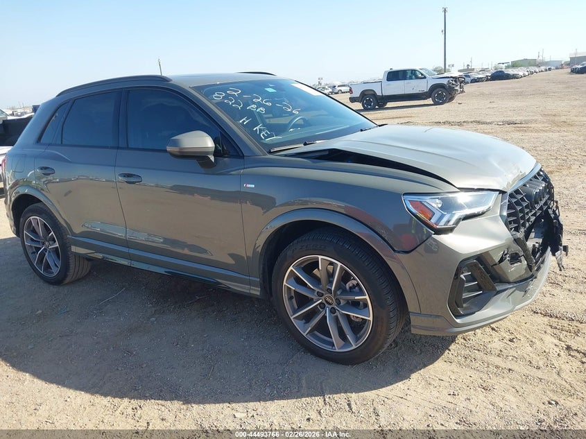 2025 Audi Q3 Premium 45 Tfsi S Line Quattro Tiptronic