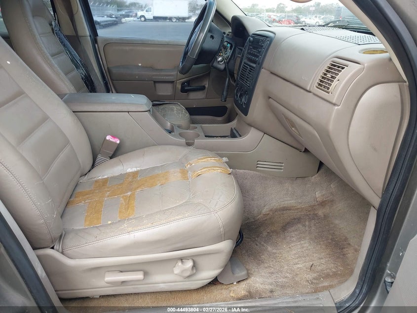 2002 Ford Explorer Xlt