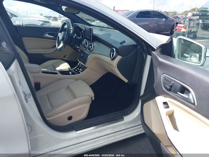 2015 Mercedes-Benz Cla 250