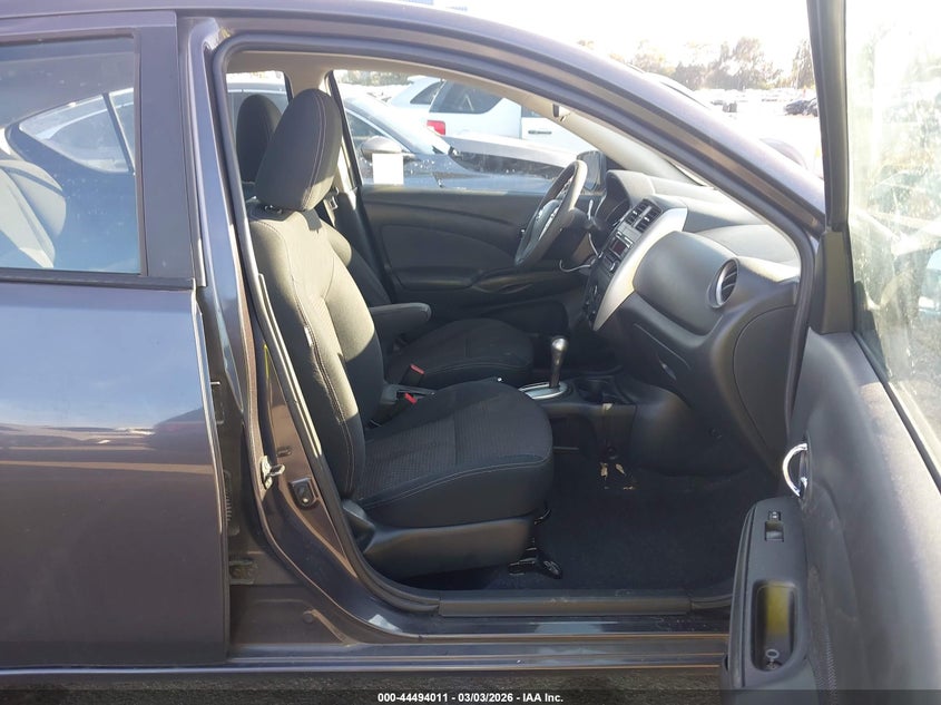 2015 Nissan Versa 1.6 S/1.6 S+/1.6 Sl/1.6 Sv