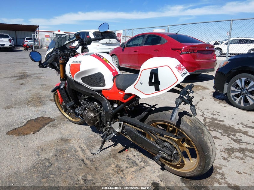 2025 YAMAHA XSR SPORT_BIKE 3