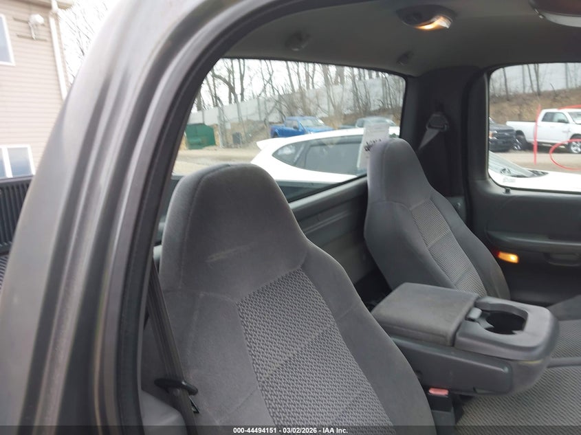 2002 FORD F-150 auction photo 8