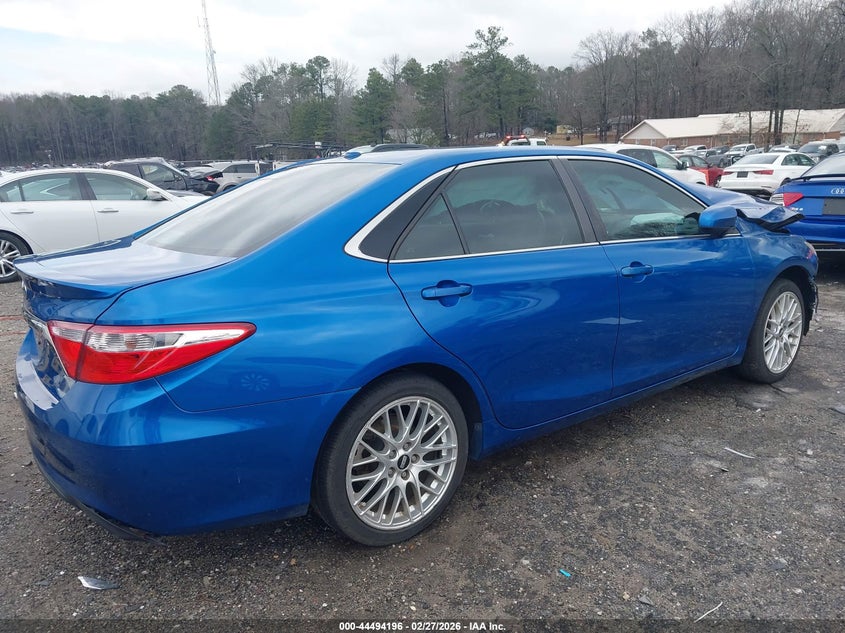 2017 Toyota Camry Hybrid Se