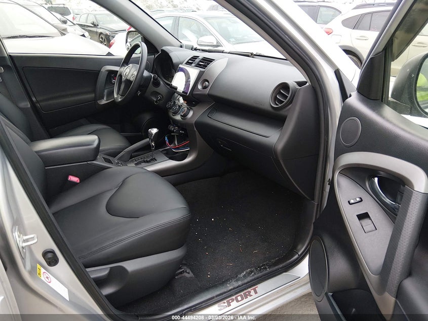 2012 Toyota Rav4 Sport V6