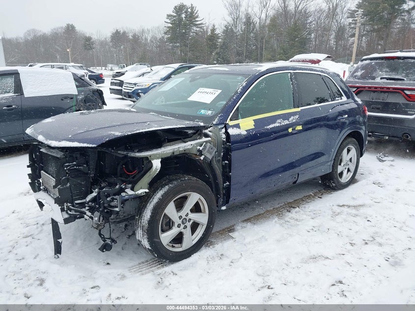 2022 Audi Q3 Premium 40 Tfsi Quattro Tiptronic