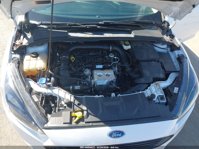 2018 Ford Focus 1.0 Se white Lot 111044494423 Vin 1FADP3FE3JL331470