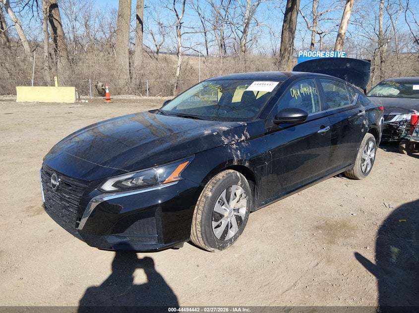 2025 Nissan Altima S Fwd