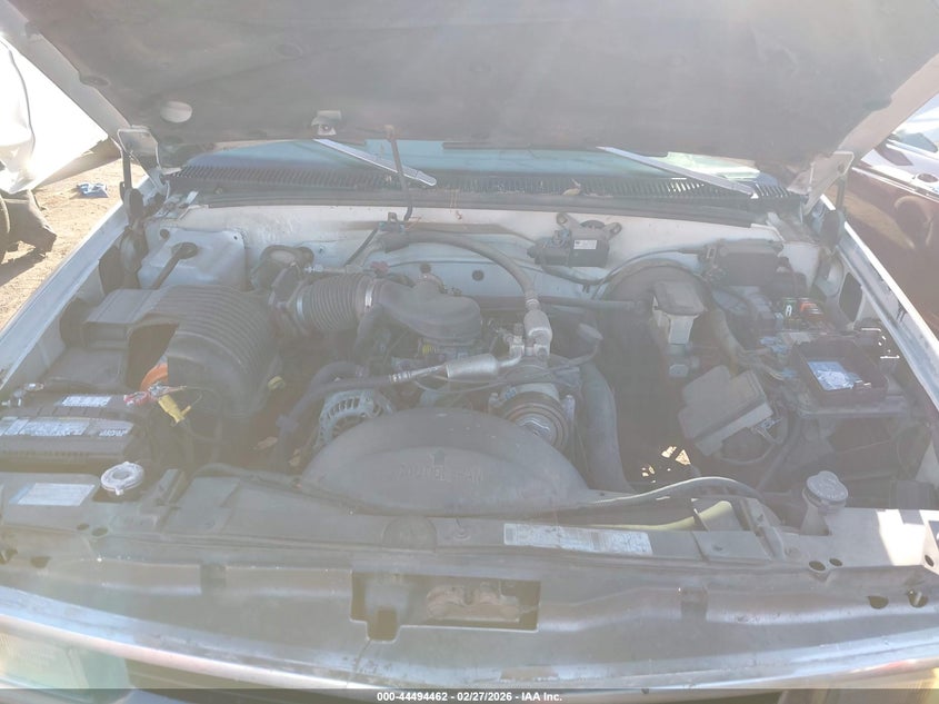 1997 Chevrolet Suburban 1500 VIN: 3GNEC16R3VG153085 Lot: 44494462