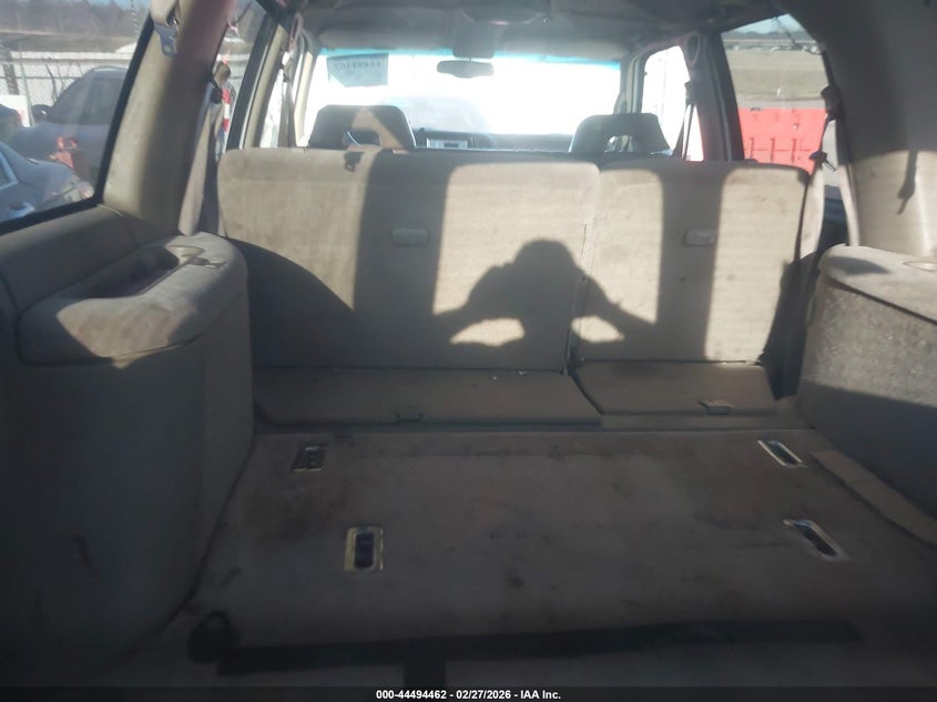 1997 Chevrolet Suburban 1500 VIN: 3GNEC16R3VG153085 Lot: 44494462