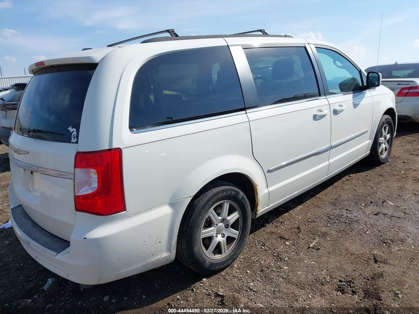 2011 Chrysler Town & Country Touring