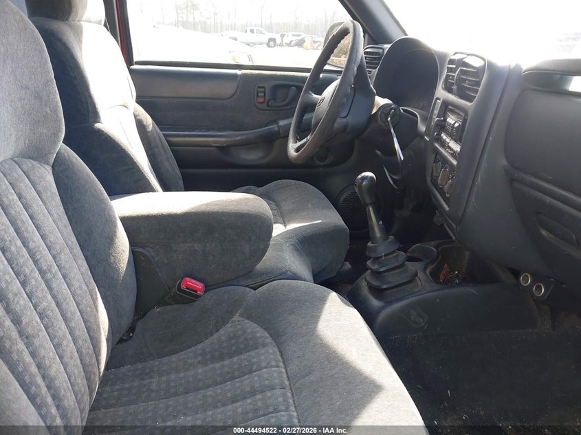 2000 Chevrolet S-10 Ls