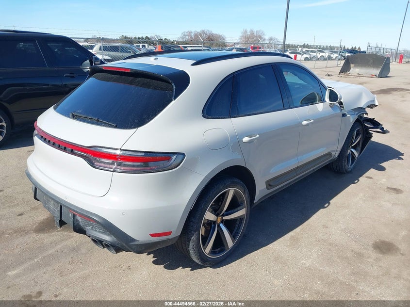 2023 Porsche Macan T