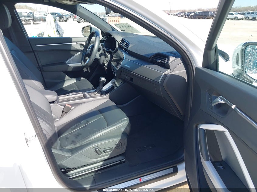 2025 Audi Q3 Premium 45 Tfsi S Line Quattro Tiptronic